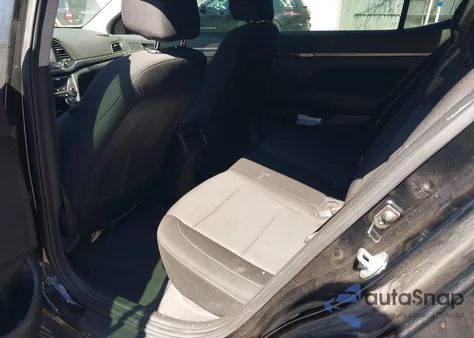 2018 Hyundai Elantra Value Edition из США, поврежденный, VIN 5NPD84LF3JH379095